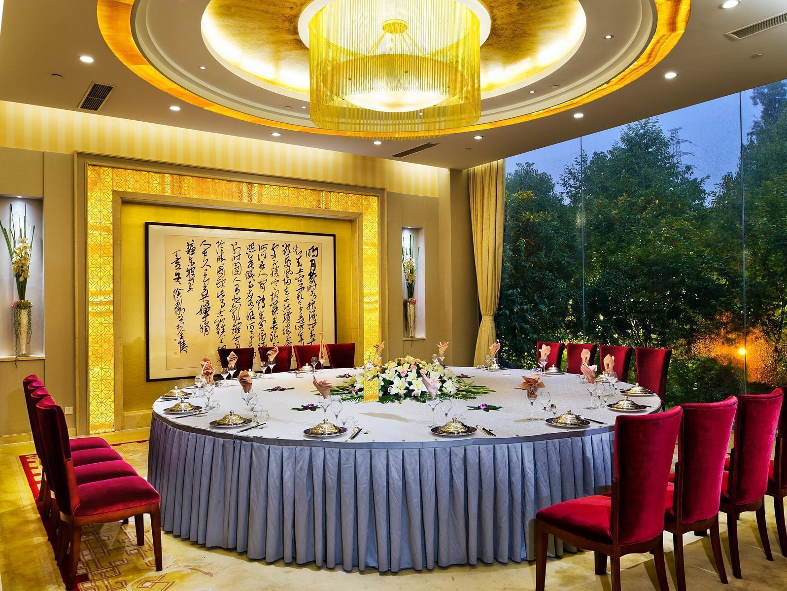 Jinling Riverside Hotel Нанкін Екстер'єр фото