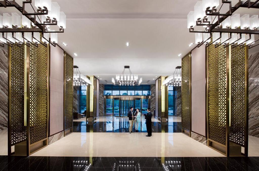 Jinling Riverside Hotel Нанкін Екстер'єр фото