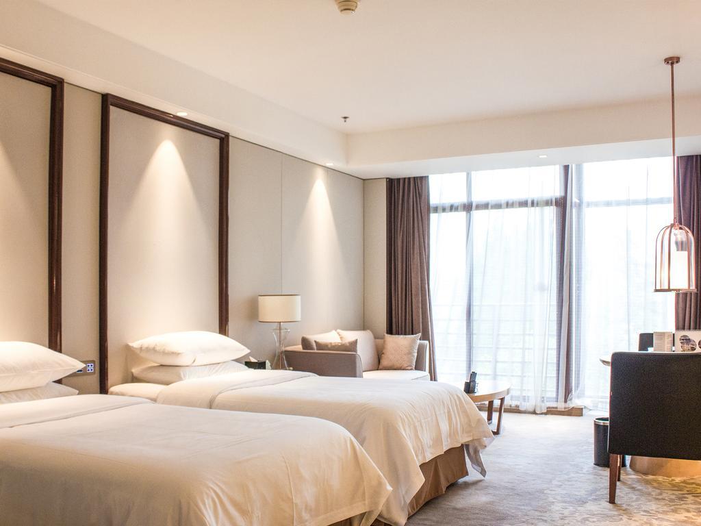 Jinling Riverside Hotel Нанкін Екстер'єр фото
