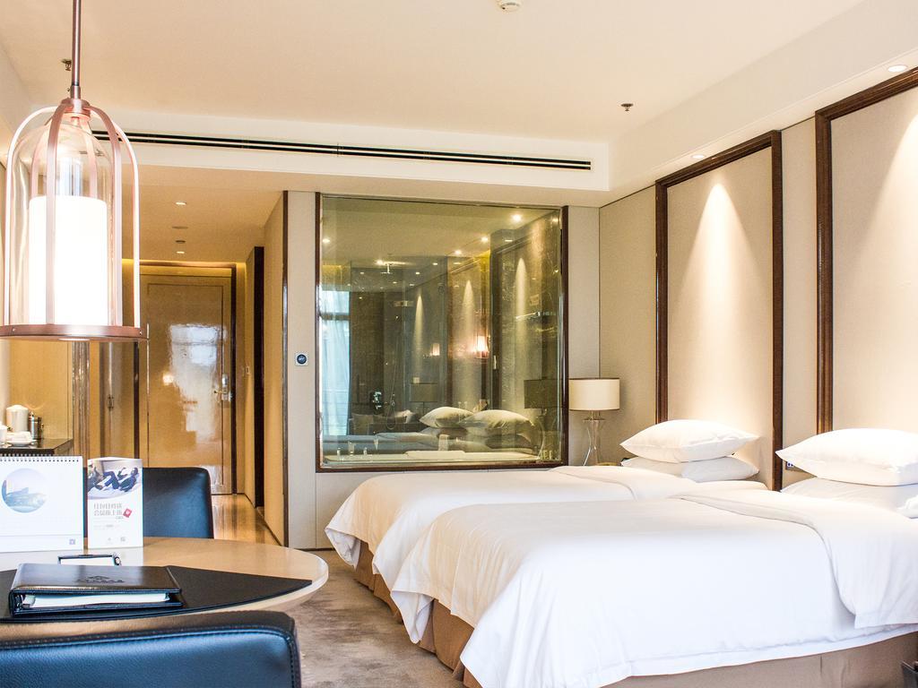 Jinling Riverside Hotel Нанкін Екстер'єр фото