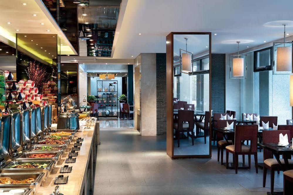 Jinling Riverside Hotel Нанкін Екстер'єр фото